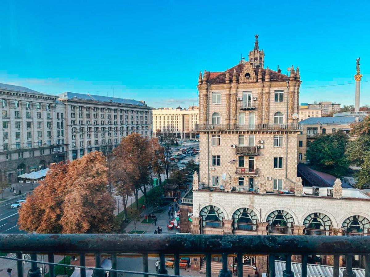 Апартаменты на Крещатике 17 Киев Экстерьер фото